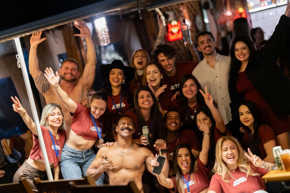 Turma do Desafio comemorando na confraternização de encerramento